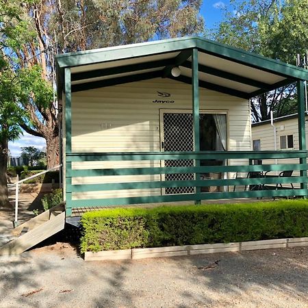 Tatura Cabin&Caravan Park Luaran gambar