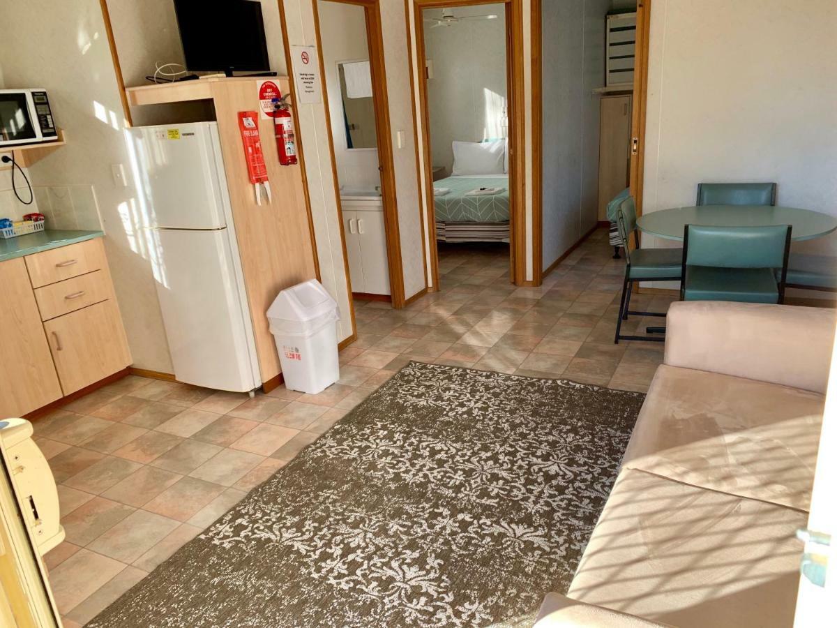 Tatura Cabin&Caravan Park Luaran gambar